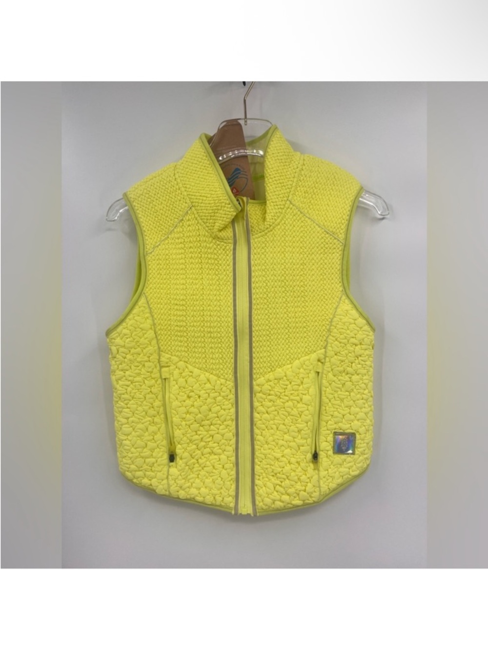 Free people Movement - Smock Show Packable Run
Waistcoat size small